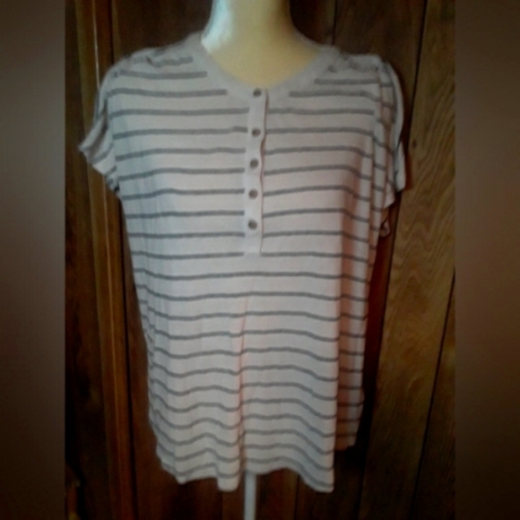 Cream & Black Size Large Loosefit Blouse V Neck Short Sleeved Top Shirt - Picture 4 of 4